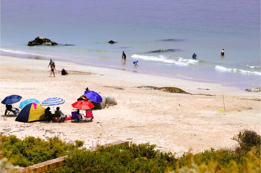 2 Bedroom Property for Sale in Brittania Beach Estate Western Cape